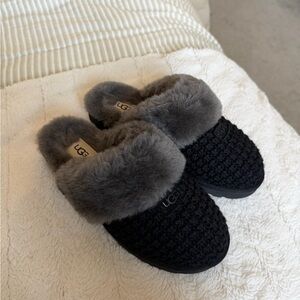 Ugg Slippers NWOT